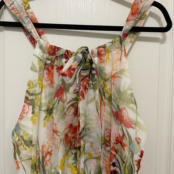 Floral Sleeveless Maxi Dress - Picture 2 of 4